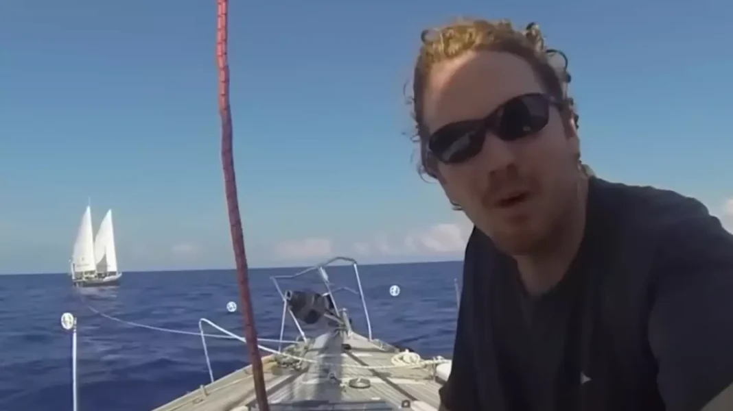 Homem avista “navio fantasma” após navegar perto do Triângulo das Bermudas, filmagem impressiona